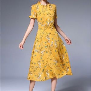 NWT H&M Adorable Rayon Dress